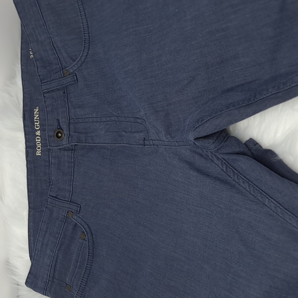 Rodd & Gunn Men Regular Fit Jeans Size 36L 5 Pocket Zip Front Belt loops